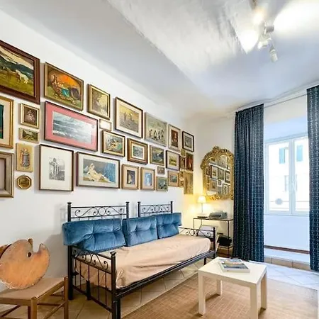 Vatican Art Apartment Rome