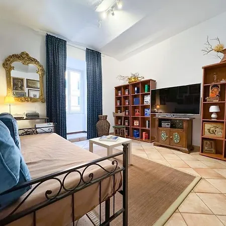 Apartment Vatican Art