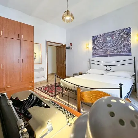 Vatican Art Apartment